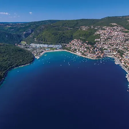 Apartment 2 Bedroom Amazing In Labin