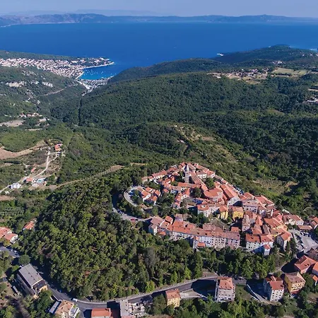 2 Bedroom Amazing In Labin Diminici