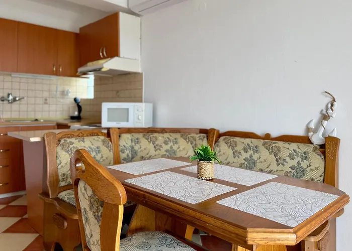 2 Bedroom Amazing In *