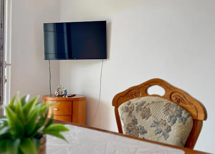 2 Bedroom Amazing In Appartement