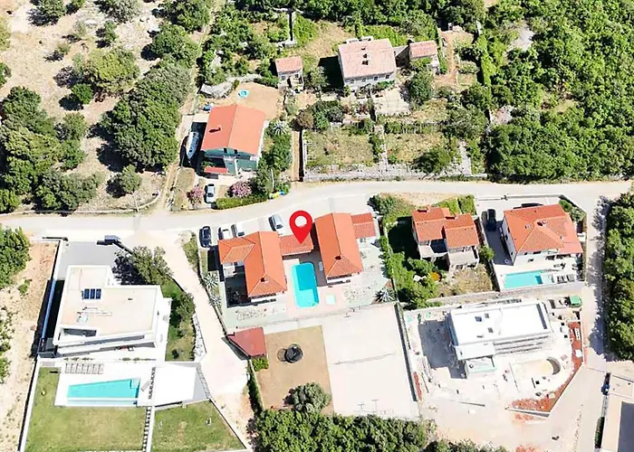 Appartement 2 Bedroom Amazing In *