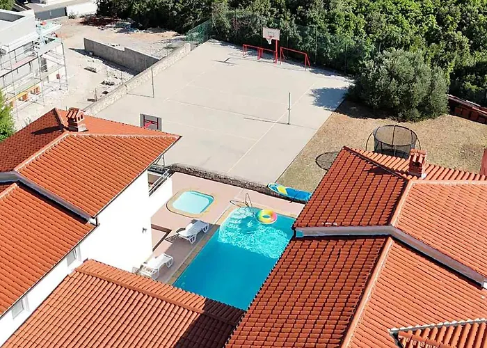 2 Bedroom Amazing In Labin (Istria)